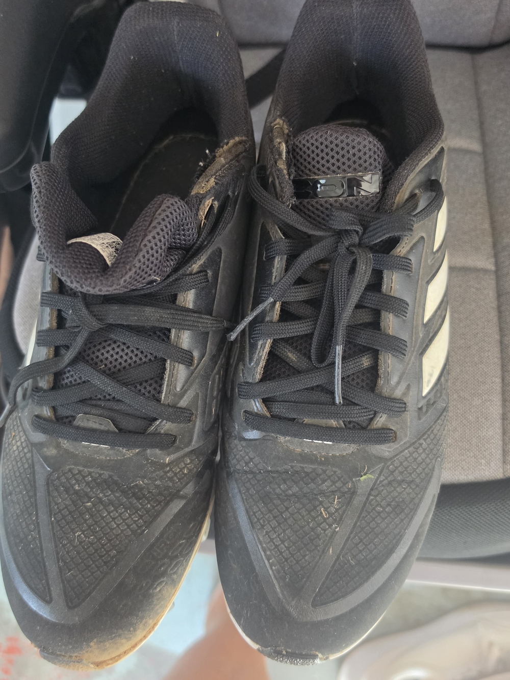 adidas Black Athletic softball cleats used  mens 10